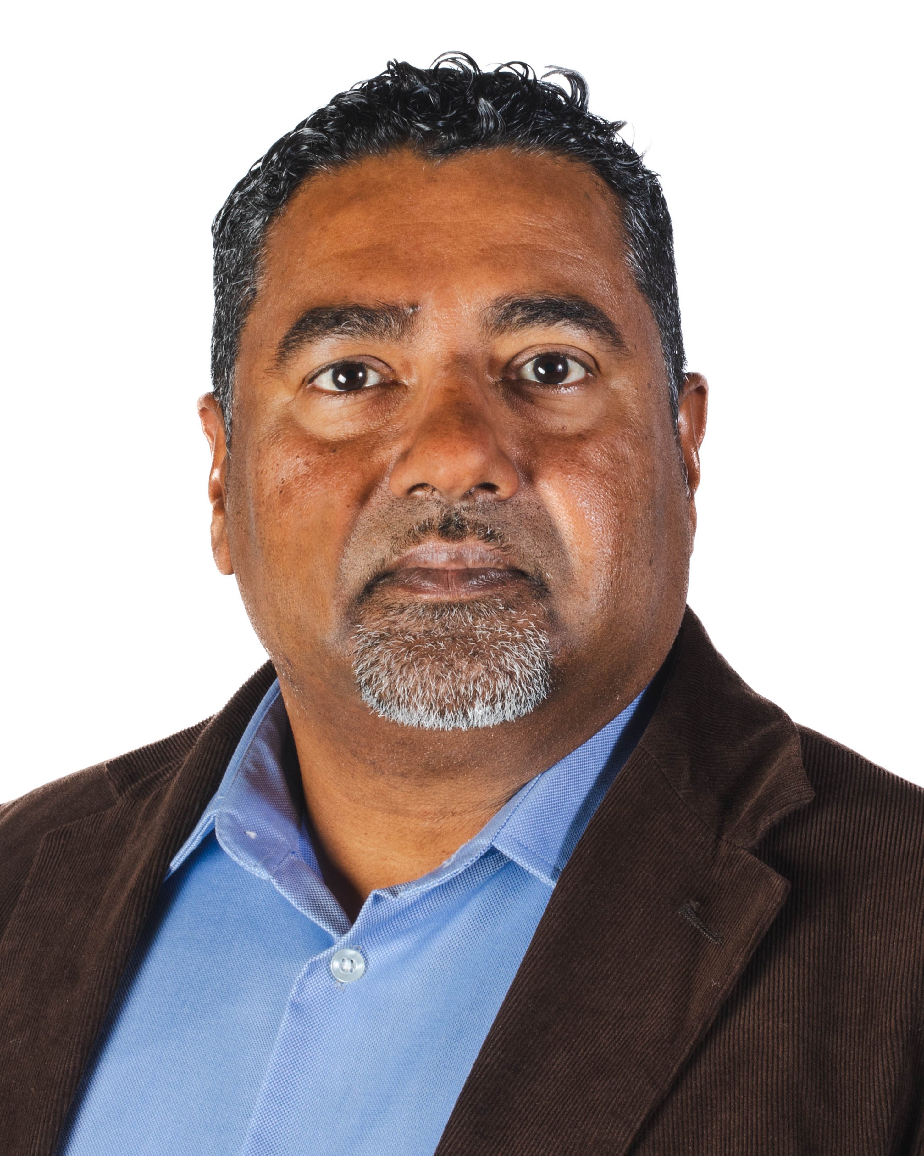 John_Fernandes_Color